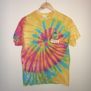 Pineapple Willy’s vacation tie dye tee